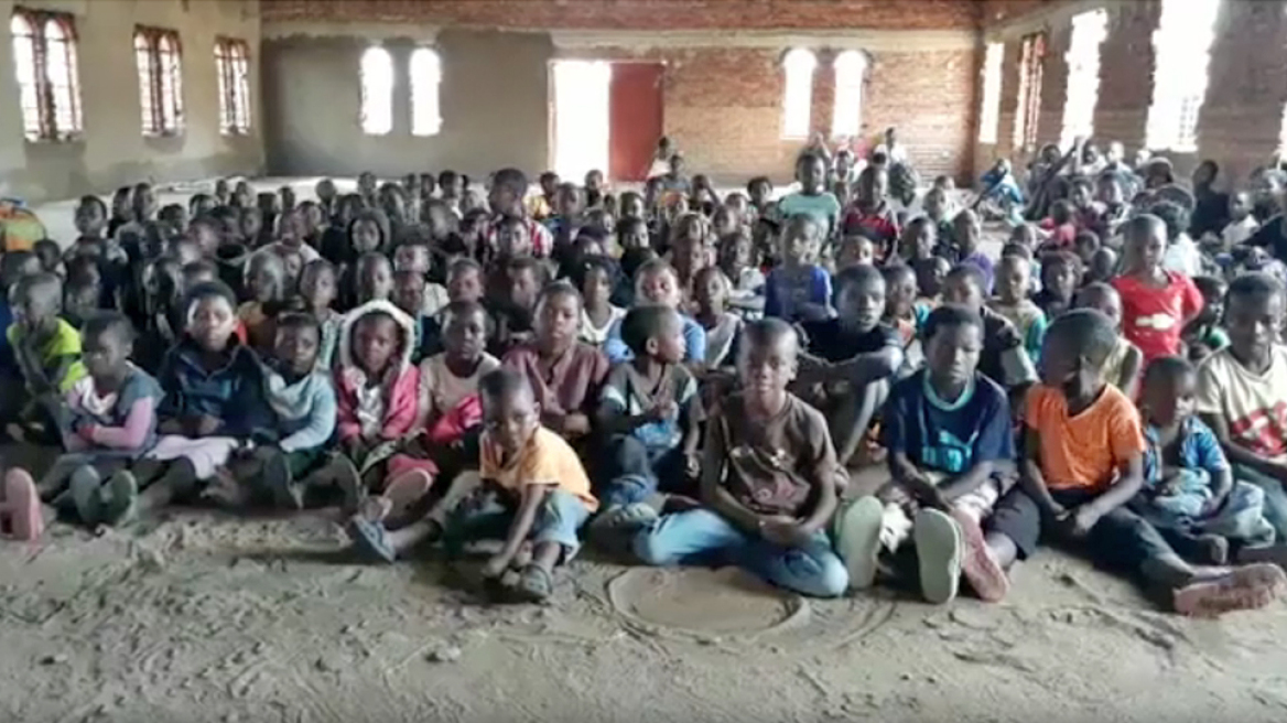 Βίντεο: Έτσι γιόρτασαν τα Χριστουγέννα στη Ζάμπια