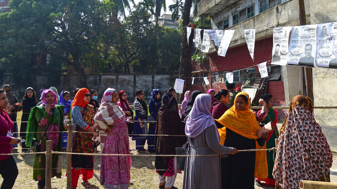 Εκλογές στο Μπαγκλαντές: Νικήτρια η Σέιχ Χασίνα - Απορρίπτει το αποτέλεσμα η αντιπολίτευση