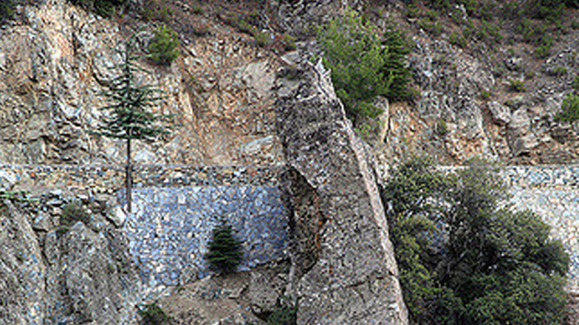 Κύπρος: Στον... γκρεμό 66χρονη για μία selfie