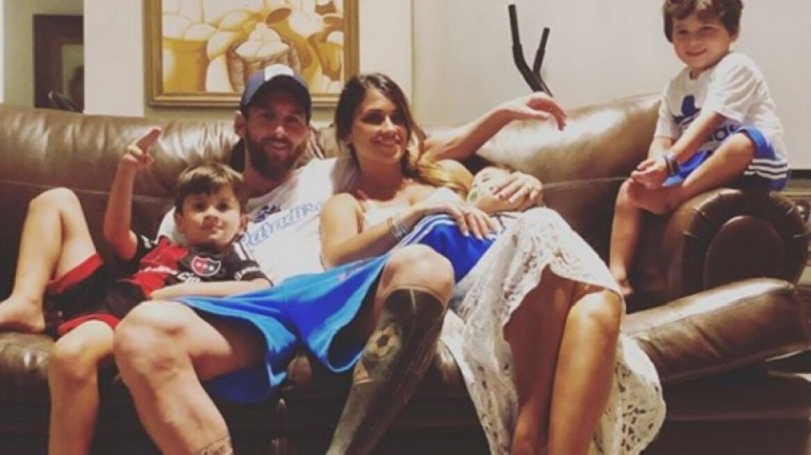 Η οικογενειακή φωτογραφία του Μέσι πριν το 2019
