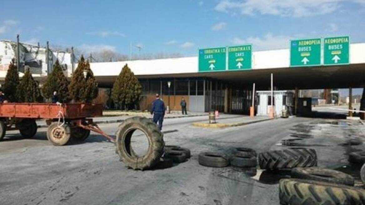 Και τα ποτά και τα τσιγάρα ήταν λαθραία
