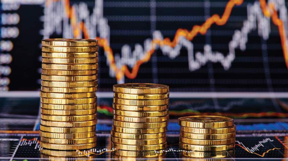 Bloomberg: Το ελληνικό δεκαετές ομόλογο πλησιάζει το ιστορικά χαμηλό ρεκόρ του 2005