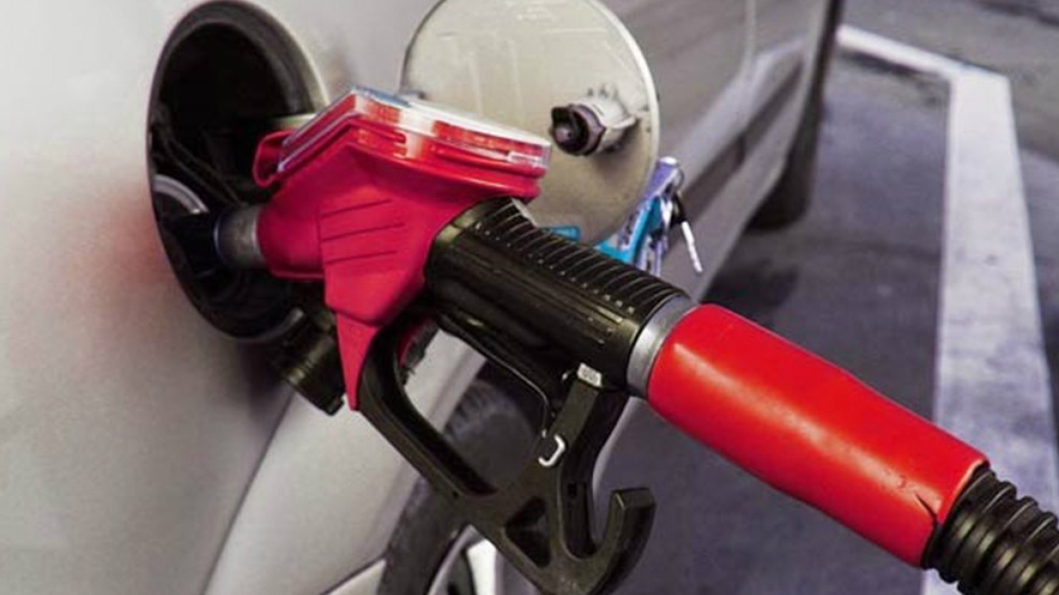 Στα ύψη τα καύσιμα...