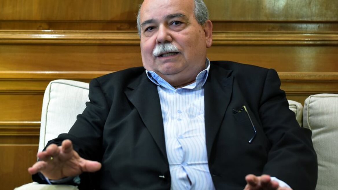 Βούτσης: Δεν τίθεται ζήτημα δημοψηφίσματος για το Σκοπιανό