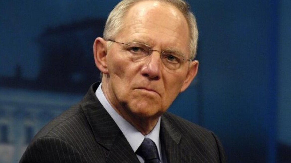 Σόιμπλε: Συμφέρει την Γερμανία η σταθερή κυβέρνηση