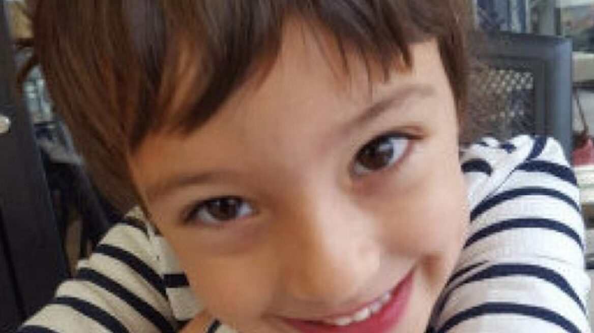 Τραγικό παιχνίδι της μοίρας: Πεντάχρονη νίκησε τον καρκίνο και σκοτώθηκε από αυτοκίνητο