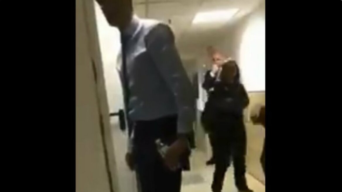 Βίντεο: Τρομερό ξέσπασμα Μπαρτζώκα με τις ειρωνείες της Λοκομοτίβ!