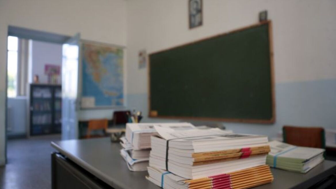 Γαβρόγλου: Δωρεάν τα βιβλία των ξένων γλωσσών στα σχολεία από του χρόνου