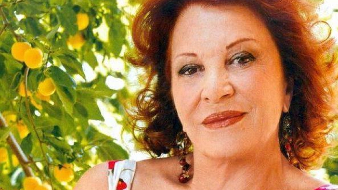 Η Χρυσούλα Διαβάτη «ξαναχτύπησε»: Χοντρές, κοντές, νέες, γριές πάνε και ξεφτιλίζονται!