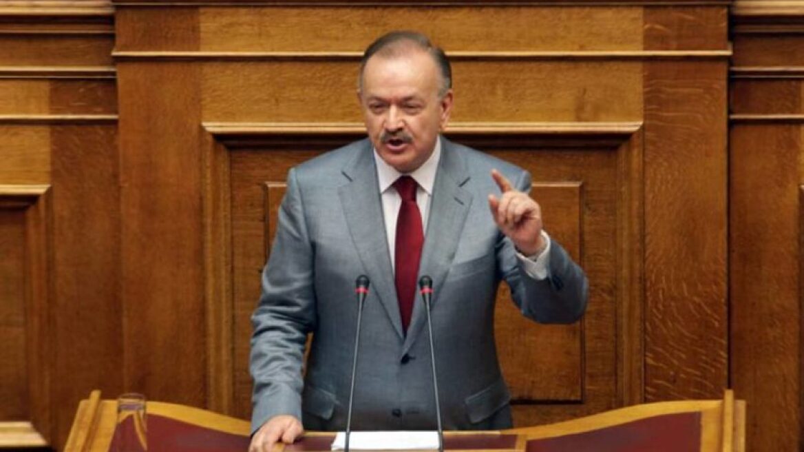 Σταμάτης κατά Αναστασιάδη για τα Σκόπια: Έχουμε εμείς αντίρρηση κύριε Πρόεδρε! 