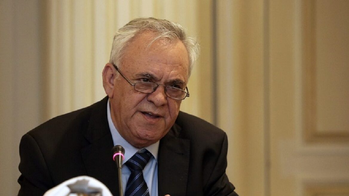 Δραγασάκης για άρση αλυτρωτισμού της ΠΓΔΜ: Χρειάζεται πολιτειακή δέσμευση 