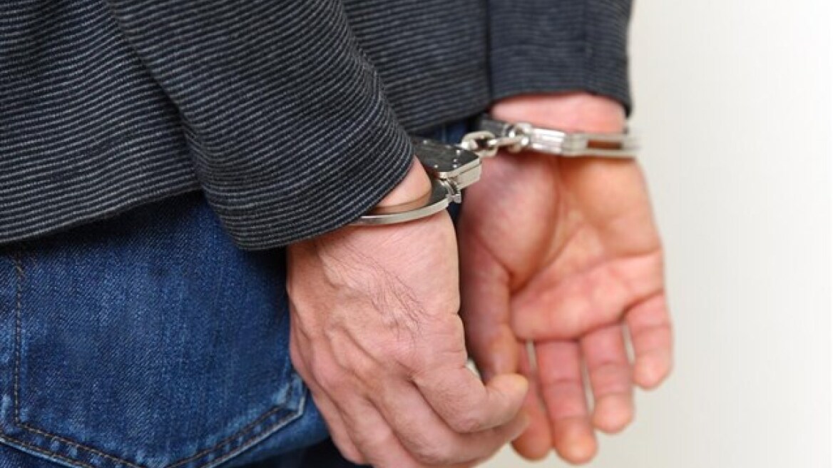  Ηλεία: Έκανε κλοπές σε νοσοκομείο και εστιατόριο