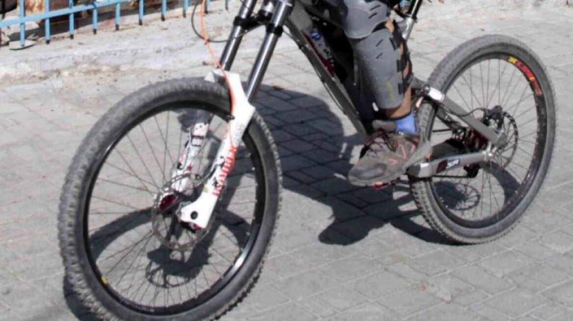 Θεσσαλονίκη: Παγίδα θανάτου για 17χρονο ποδηλάτη πίστα με ράμπες 