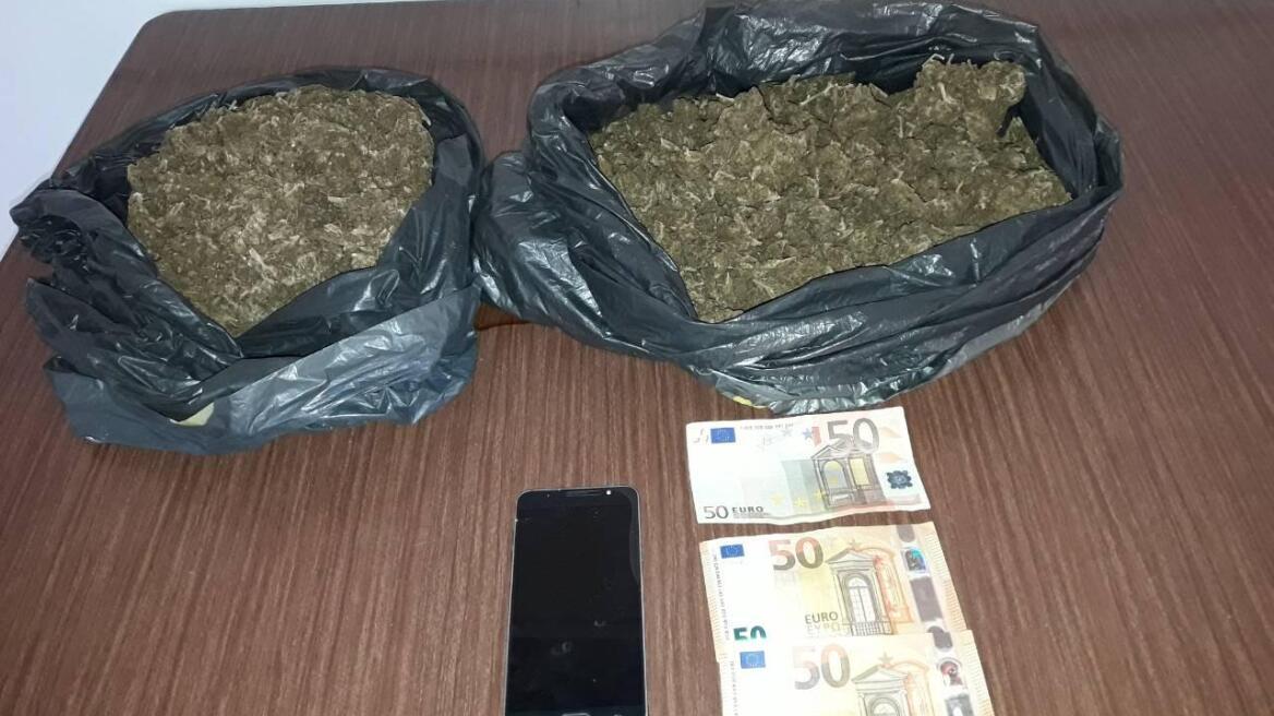 Επεισοδιακή σύλληψη Αλβανού με δυο κιλά χασίς