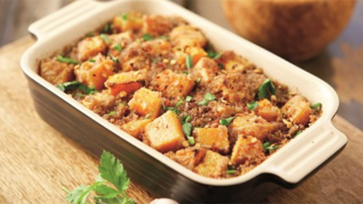 Ψητή κολοκύθα με σκόρδο και καρύδια