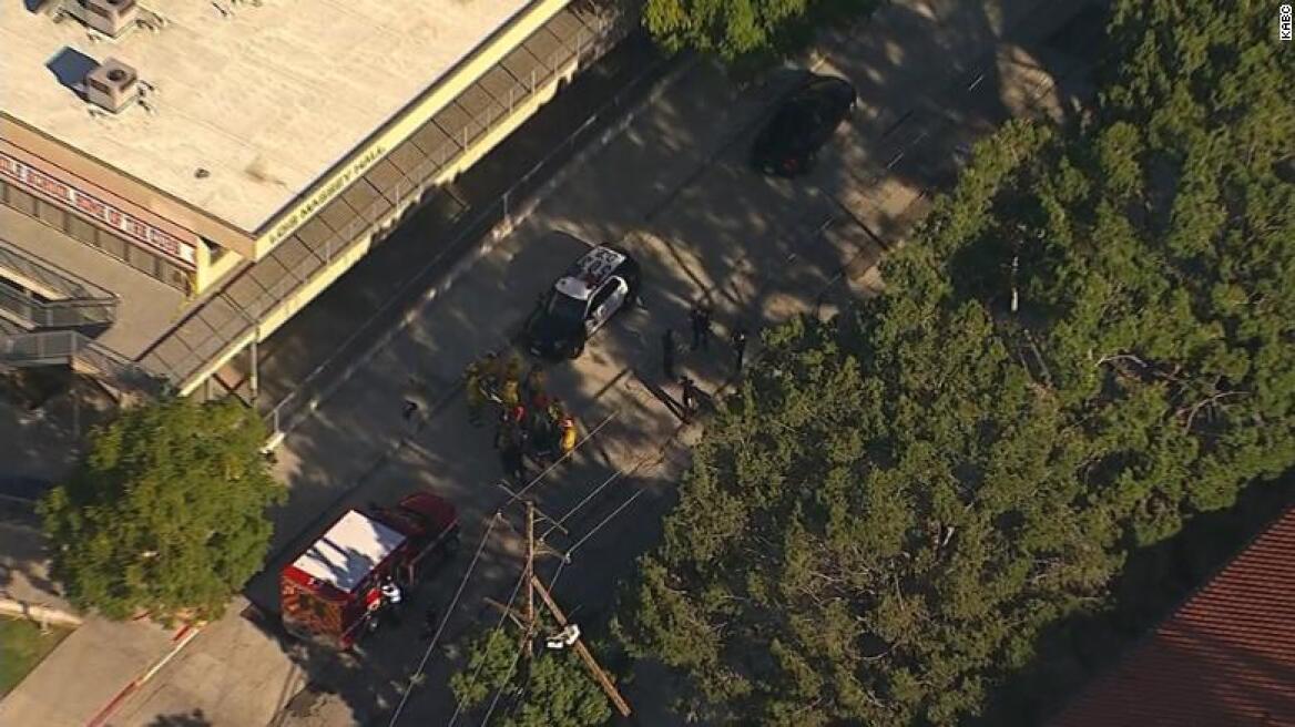 Πυροβολισμοί σε σχολείο στο Λος Άντζελες: Δύο μαθητές τραυματίες