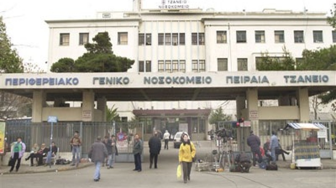 Διευθυντής ΜΕΘ Τζάνειου (ΘΕΜΑ 104,6): Χρειαζόμαστε ενίσχυση με προσωπικό, υπάρχει μεγάλη πίεση 