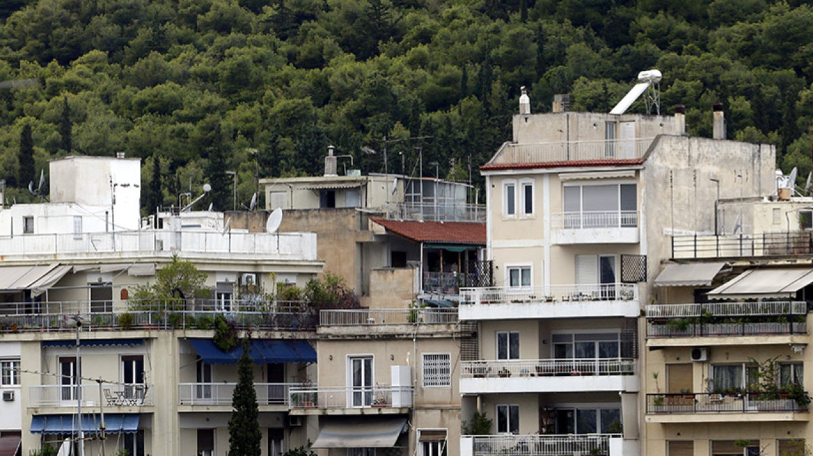 Πλειστηριασμοί: Όσο-όσο «στο σφυρί» και κάτω από την εμπορική αξία τα ακίνητα