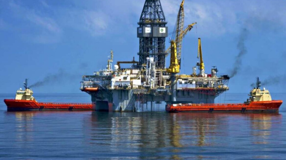 Κύπριος υπουργός Ενέργειας: Πολύ ενθαρρυντικά τα στοιχεία από τη γεώτρηση 