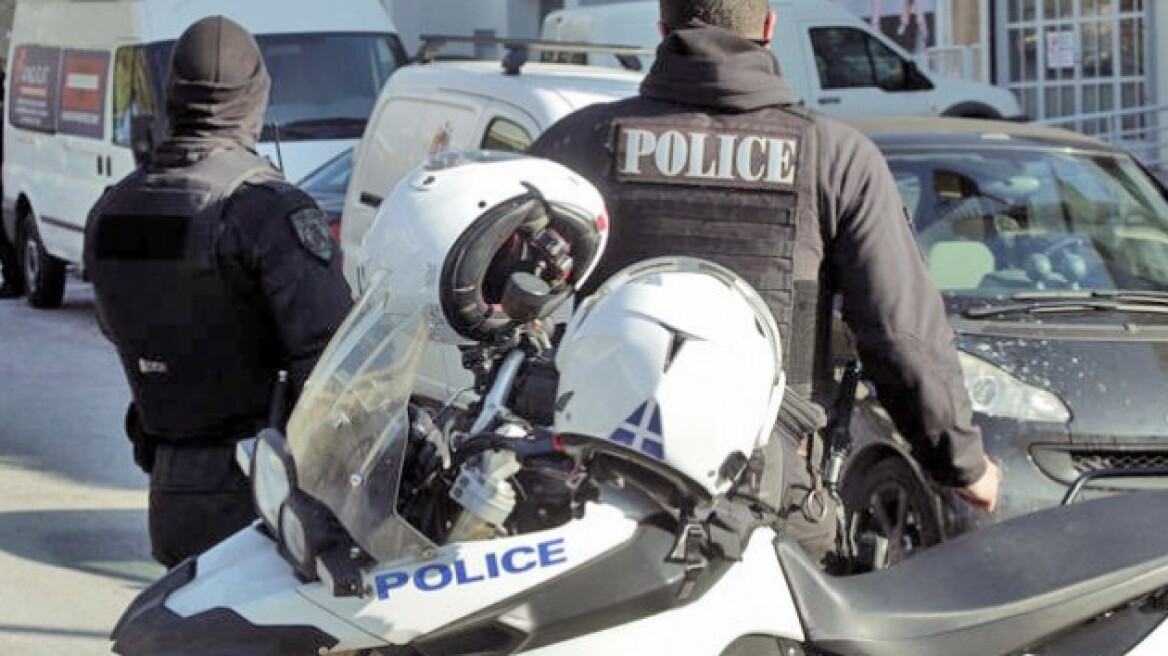 Δεκαπεντάχρονος διαρρήκτης πιάστηκε στα πράσα στην Καβάλα