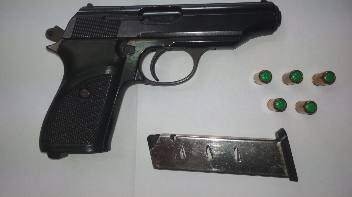 Ένοπλος μετέφερε λαθραίο καπνό και τσιγάρα στη Χαλκιδική