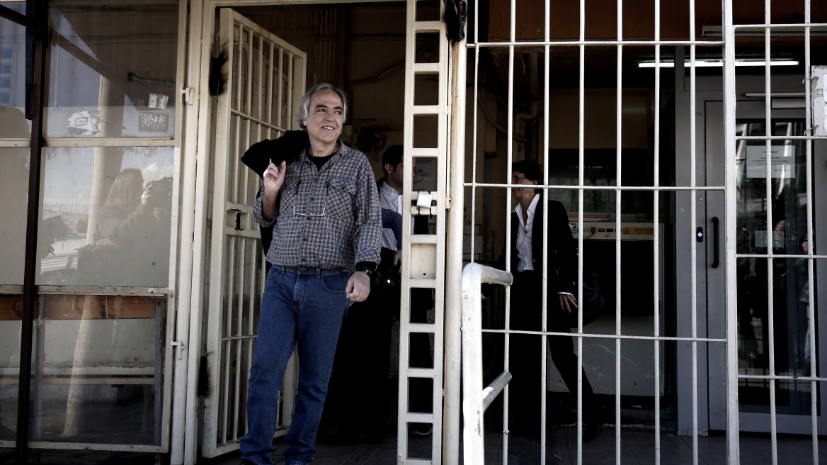 Κουφοντίνας : Εισαγγελική διάταξη για προστασία της υγείας του μετά από αίτημα των Αρχών 