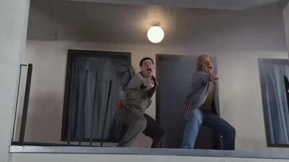 Βίντεο: «Ο ηλίθιος και ο πανηλίθιος» - Οι χειρότεροι εγκληματίες στον κόσμο