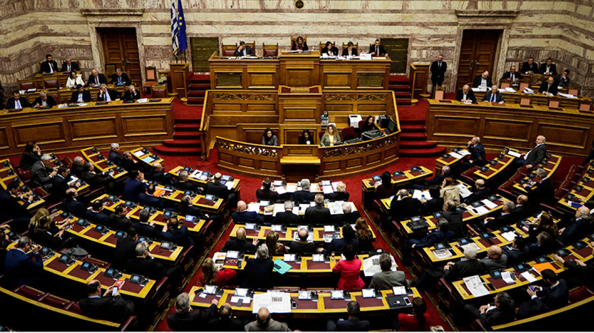 Στουρνάρας, Πικραμμένος και αντιπολίτευση αποδόμησαν το κατηγορητήριο της κυβέρνησης για Novartis