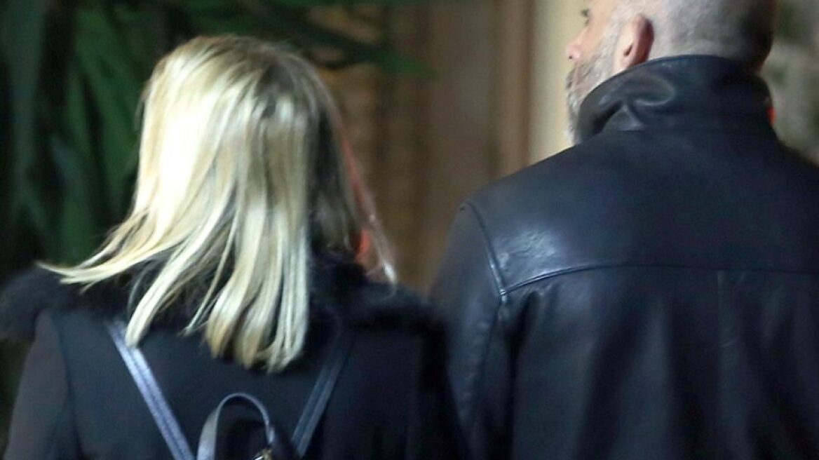 H Έλενα Παπαβασιλείου έχει έναν πολύ γοητευτικό συνοδό