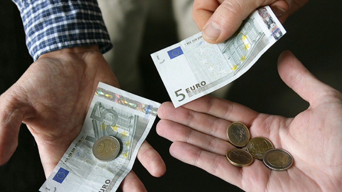 Συντάξεις Αυγούστου: Πότε μπαίνουν τα χρήματα στους δικαιούχους - Όλες οι ημερομηνίες