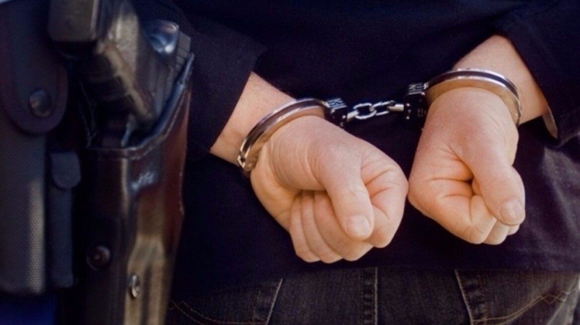 Στη φυλακή ο Αλβανός που είχε ληστέψει επιχειρηματία πριν από 28 μήνες