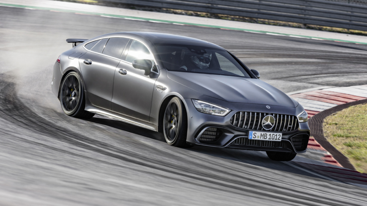 Δείτε την απίστευτη "οικογενειακή" Mercedes - AMG GT