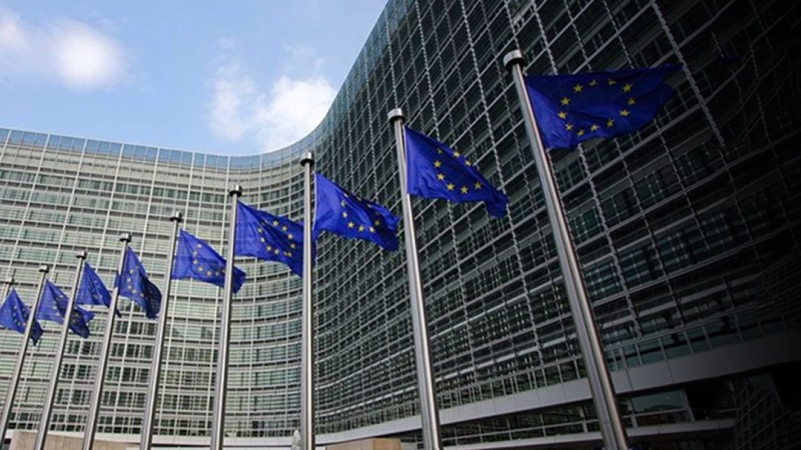 Τρόικα: Εκτοξεύθηκαν μέσα σε πέντε μήνες τα ληξιπρόθεσμα χρέη του Δημοσίου στους ιδιώτες