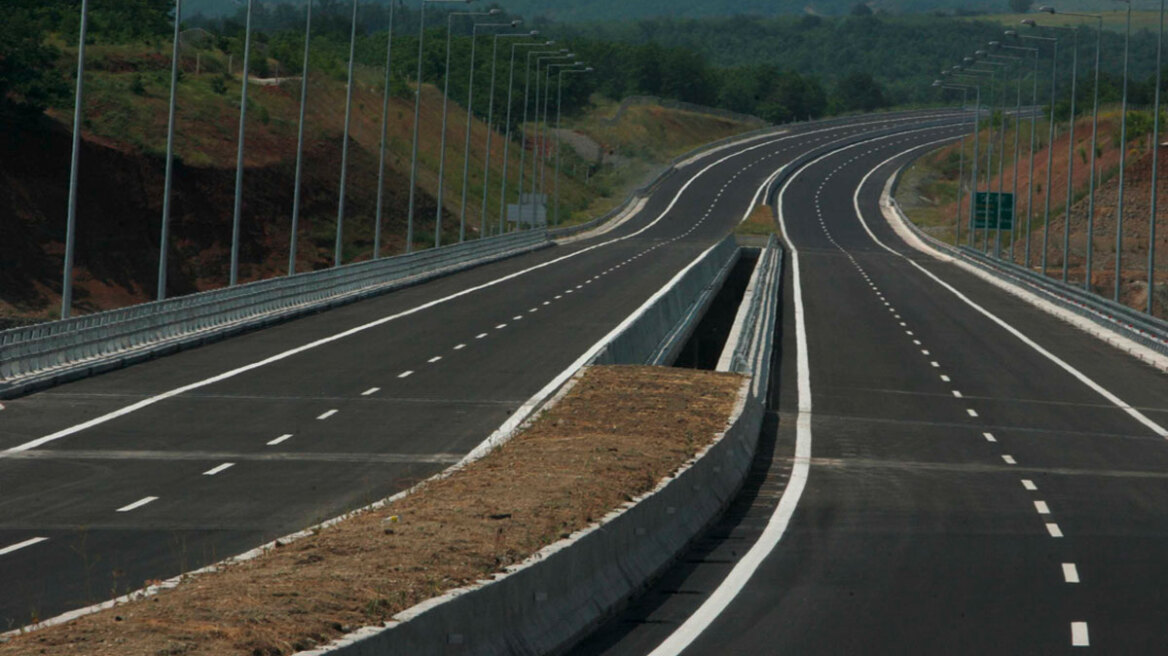 Καραμανλής: Εξορθολογήσαμε τα διόδια της Ολυμπίας οδού - Τι θα γίνει με το αεροδρόμιο της Καλαμάτας