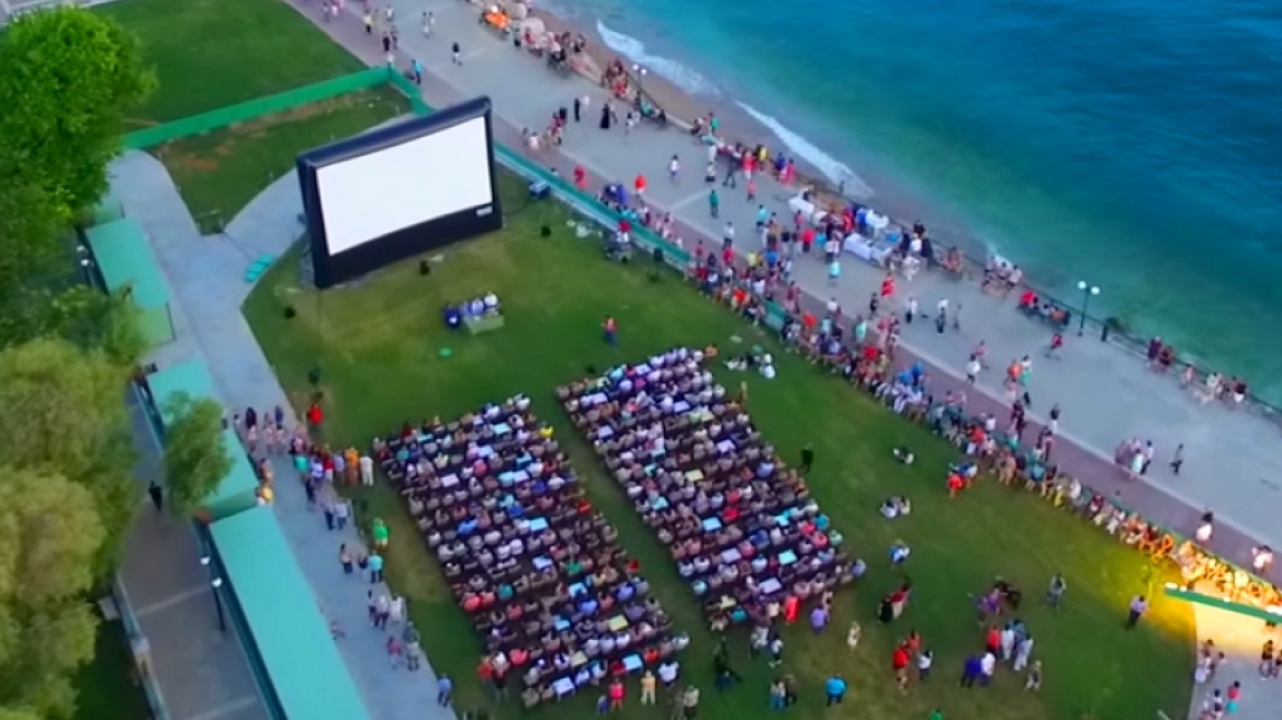 Ξέσπασε «πόλεμος» για το σινεμά της Αθηναϊκής Ριβιέρας