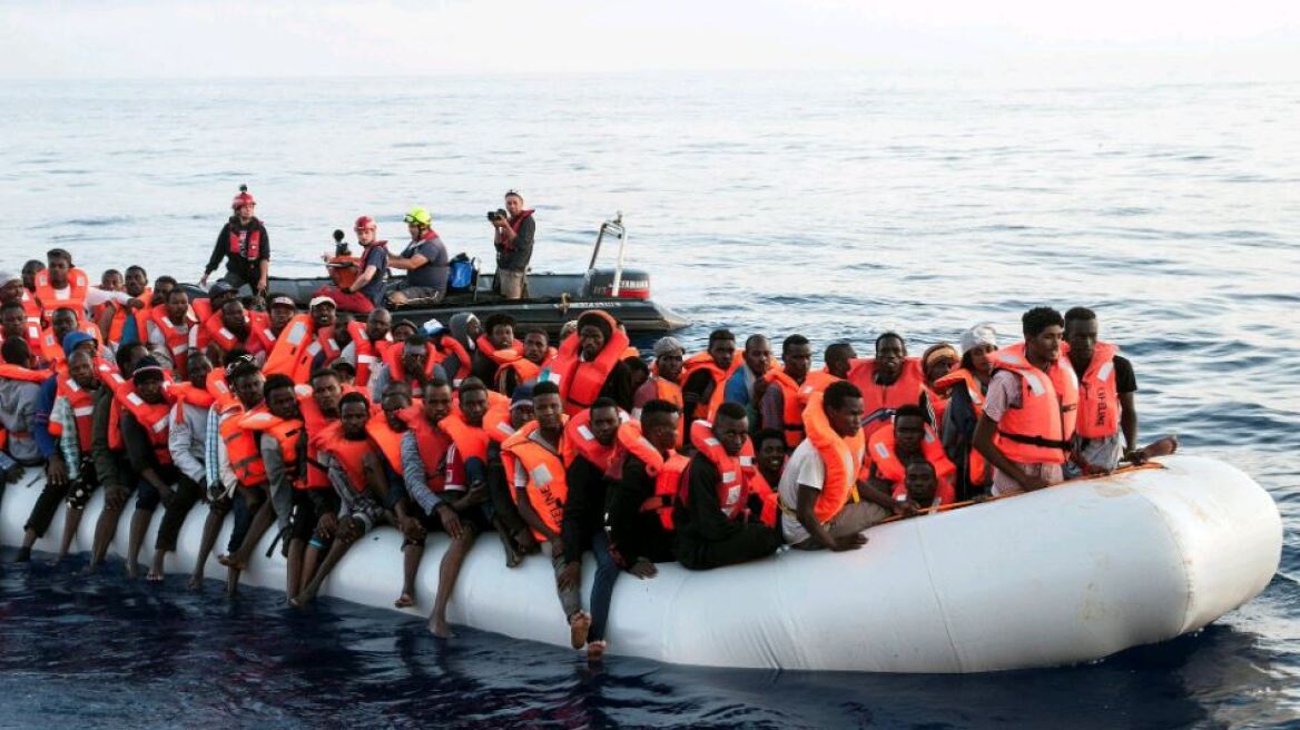 Ισπανία: «Ποδαρικό» στο 2019 με 401 μετανάστες τις πρώτες 48 ώρες