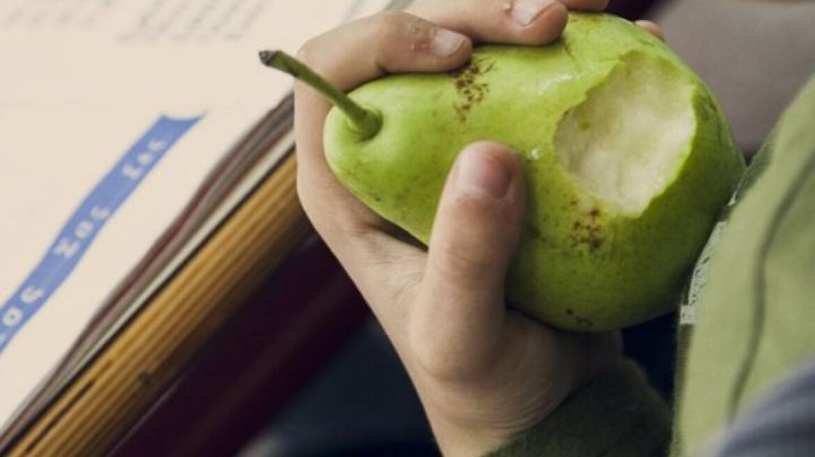 Υγιεινά γεύματα για όλους τους μαθητές των σχολείων