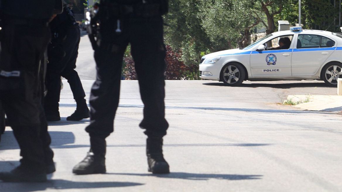 Θρίλερ στο Πόρτο Χέλι: Νεκροί σε φιλικό τους σπίτι αστυνομικός με τη σύντροφό του  