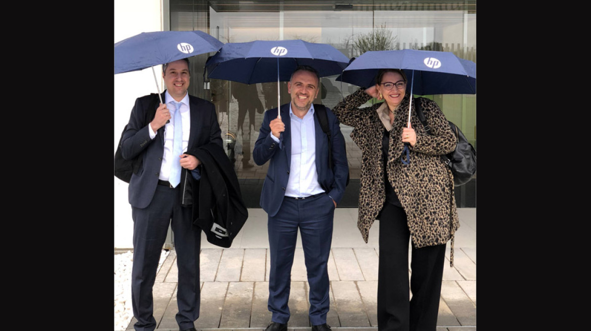 Intersys - Συνεργασία με HP