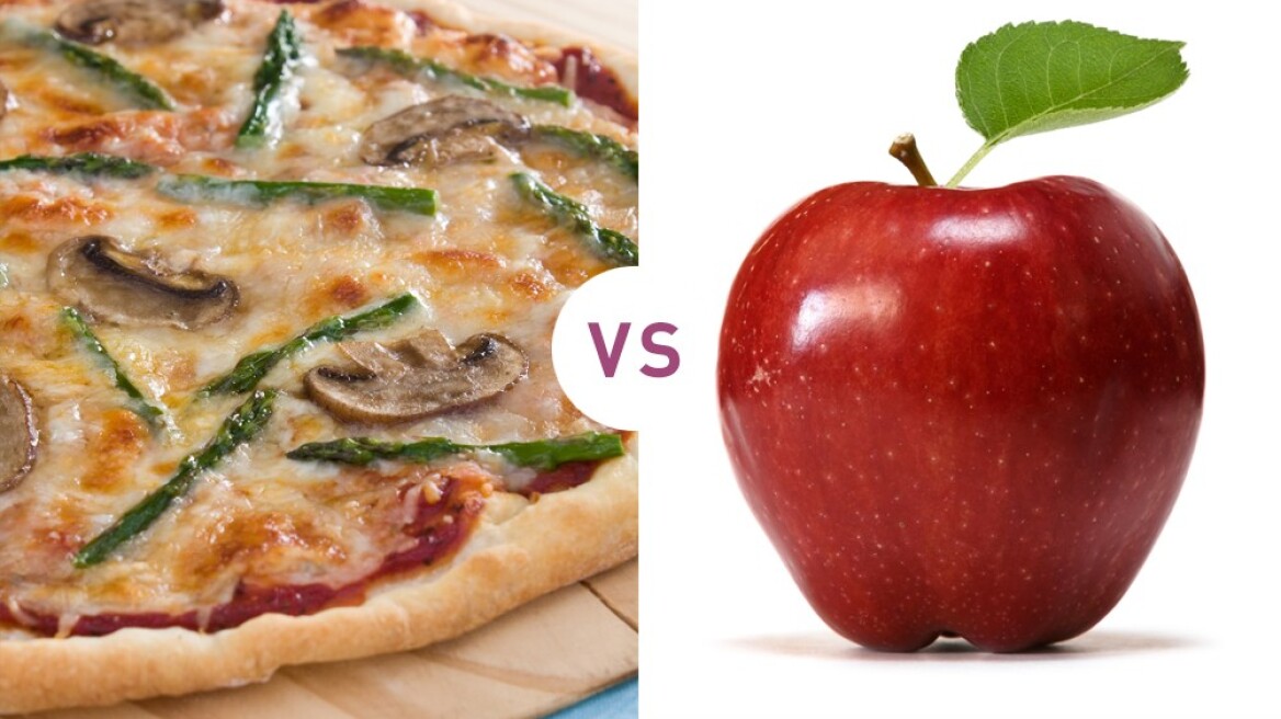 Πίτσα vs Μήλο: Πως θα επιλέξετε το δεύτερο