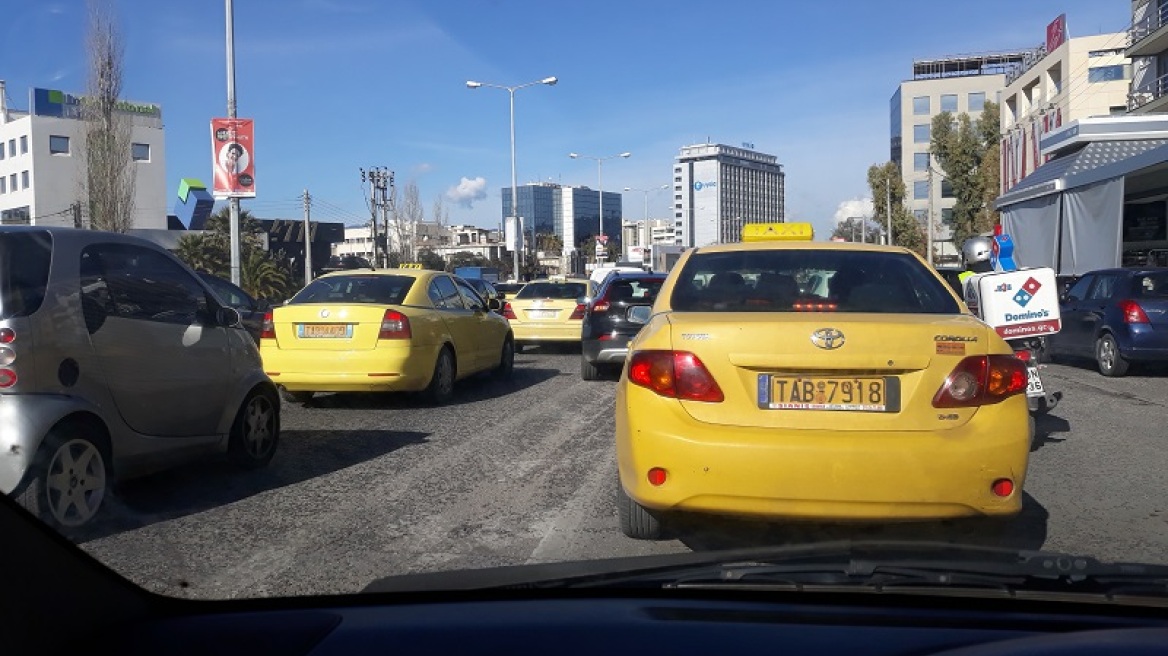 Μποτιλιάρισμα στην άνοδο της Κηφισίας λόγω έργων