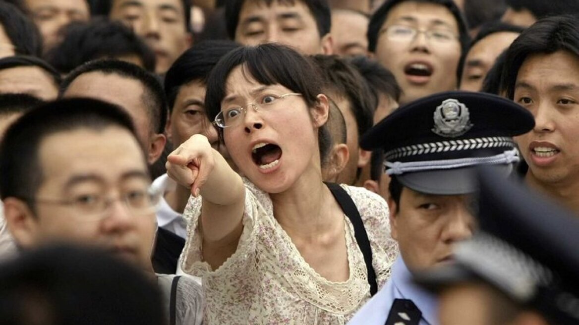 Οι Κινέζοι έφτιαξαν εφαρμογή για κινητά που δείχνει τους μπαταχτσήδες σε απόσταση 450 μέτρων