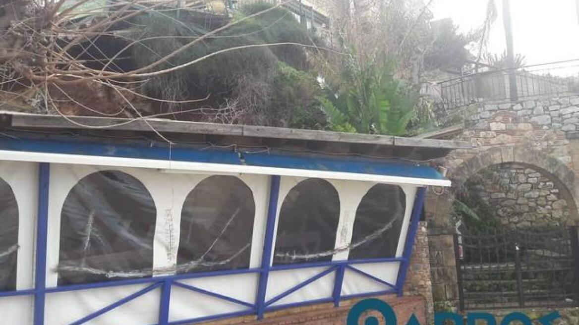 Μεσσηνία: Κατολίσθηση στη Στούπα καταπλάκωσε κατάστημα