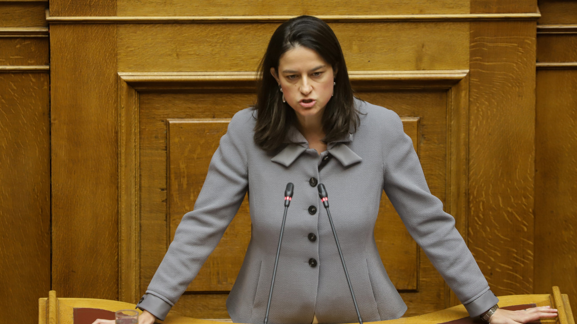 Κεραμέως κατά Γαβρόγλου για τον πρόεδρο της ΑΔΙΠ: Πολιτικά έκθετος ο υπουργός