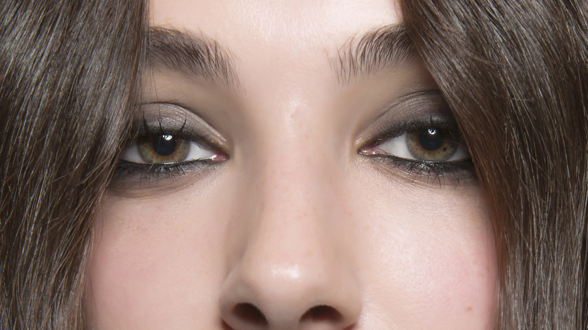 4 πολύ σημαντικά μυστικά για το πως θα περιποιηθείς το πρόσωπό σου 