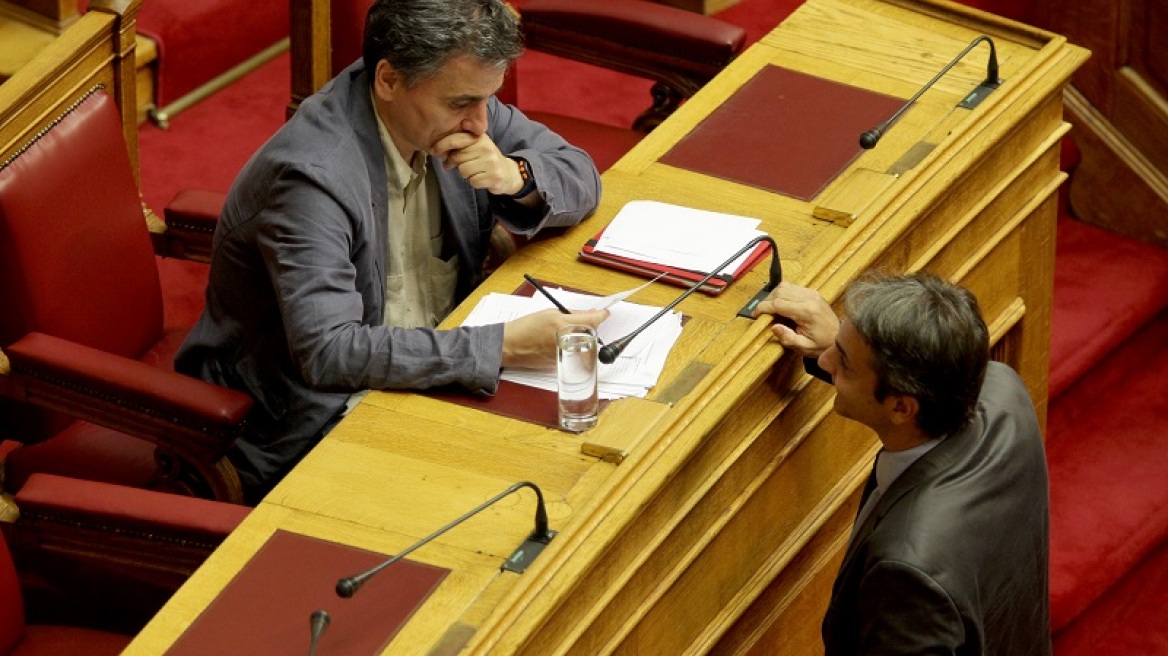 Τσακαλώτος: Ο Μητσοτάκης θεωρεί «επιτυχία των λαϊκιστών της Ευρώπης» τη νίκη Μακρόν επί της Λεπέν