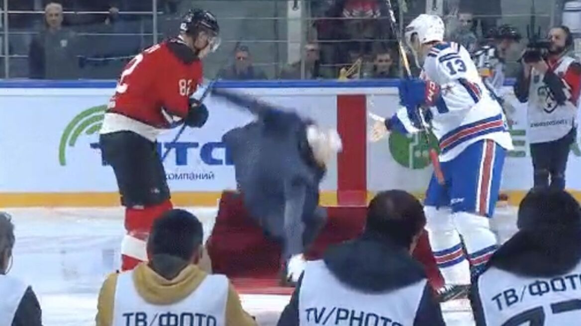 Βίντεο: Επική τούμπα του Μουρίνιο σε αγώνα χόκεϊ 