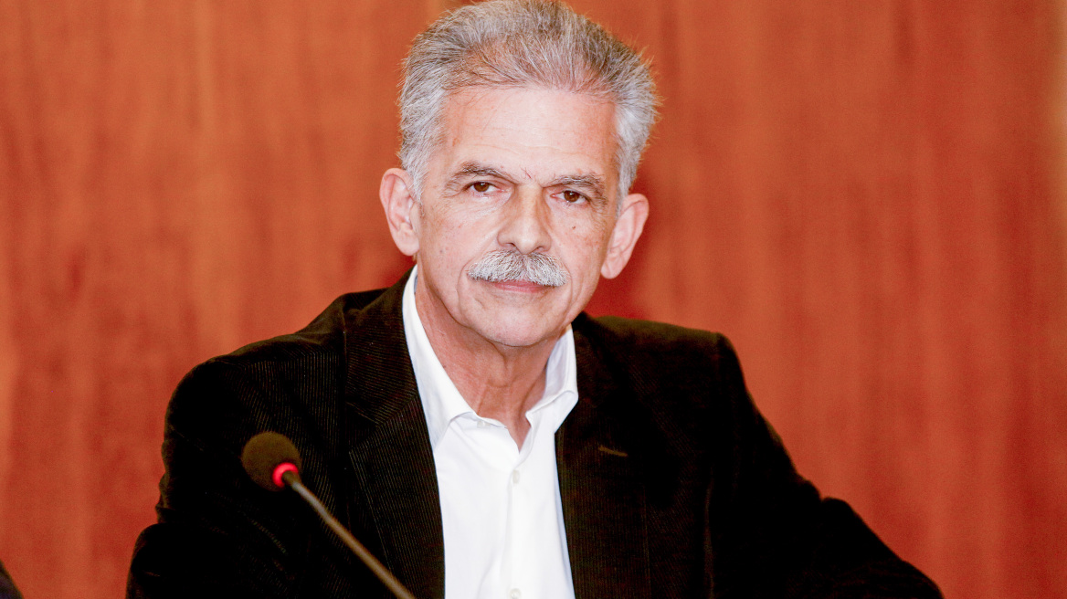 Δανέλλης στον ΘΕΜΑ 104,6: Είμαι σταθερός στις θέσεις μου...