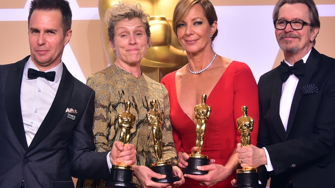 Ανατροπή για... Όσκαρ: Τελικά η απονομή θα έχει παρουσιαστές!