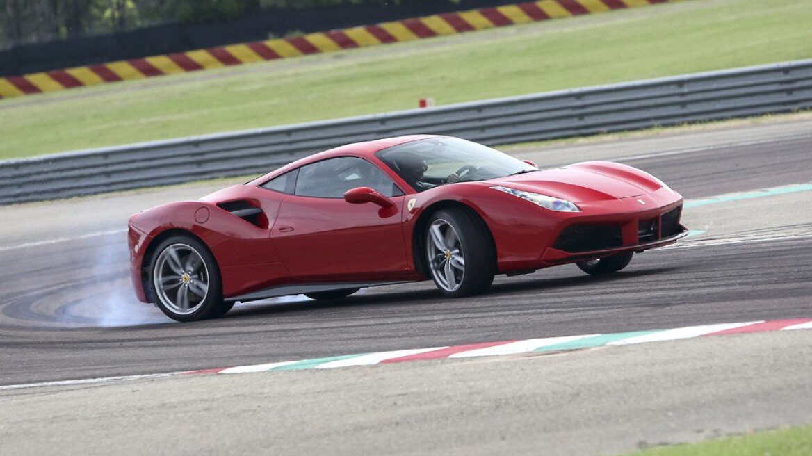 Αυτά είναι τα "ζημιάρικα" supercars!